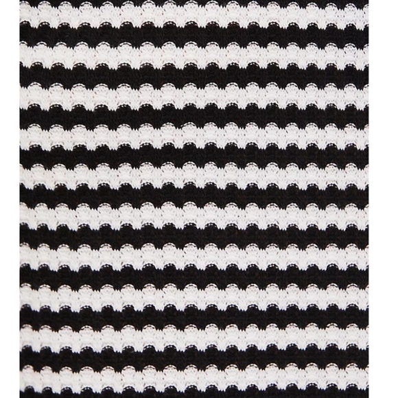 NWT Torrid Stripped Mini Waffle Top Sz 4X - Picture 3 of 5